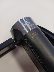 Videokaamera Sony Handycam HDR-CX405, 60X zoom (7 foto / 10)