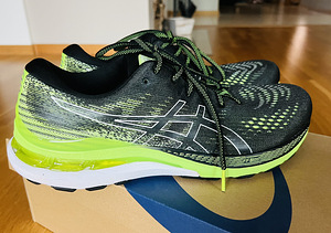Jooksutossud Asics Gel Kayano 28 (1 foto / 2)