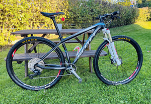 Maastikuratas Scott Scale M suurus (1 foto / 4)