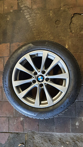 BMW PIRELLI SOTTOZERO 225/45 R17 (1 foto / 5)