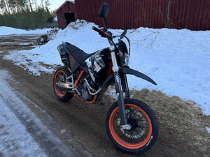 KTM 640 LC4 (2 foto / 8)