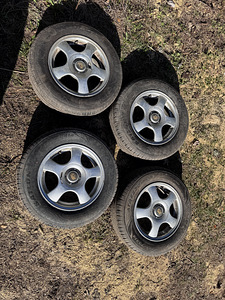 Литые диски PCW 4x100 / 4x108 с летними шинами (1 фото из 5)