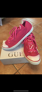 Guess tossud suurus 40 (3 foto / 5)
