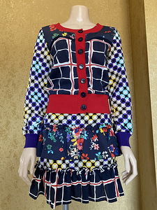 LOVE MOSCHINO suurus 34, komplekt (5 foto / 9)