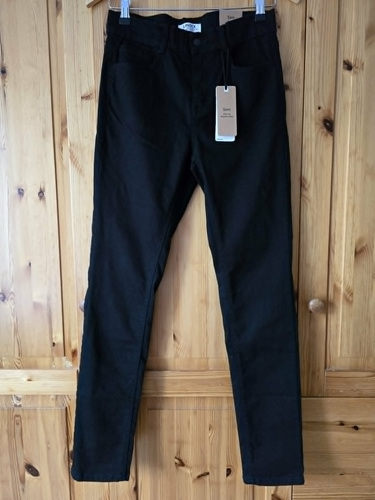 Uued Lindex teksad s.164