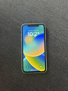 iPhone XR 64GB (1 foto / 2)
