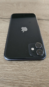 iPhone 11 64GB (5 foto / 5)