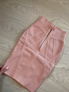 Бандажная розовая юбка XS / S