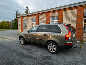 Volvo XC90 2.4 D5 120kW (2 foto / 12)