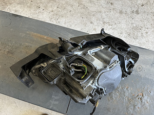 BMW E92/93 esimene vasak xenon tuli (2 foto / 3)