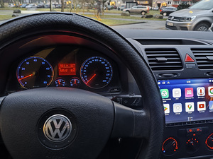 VOLKSWAGEN GOLF (4 foto / 6)