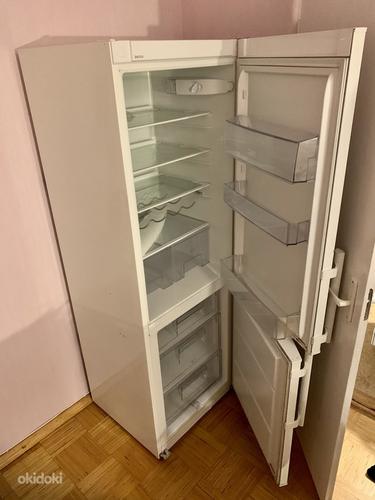 Холодильник Electrolux (фото #1)