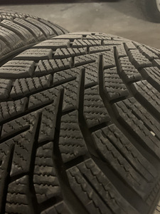 Шины Saiun Ice Contact 3 x2 205/45/16 (1 фото из 3)