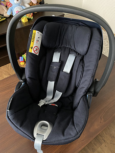 Cybex Cloud Q plus (9 фото из 10)
