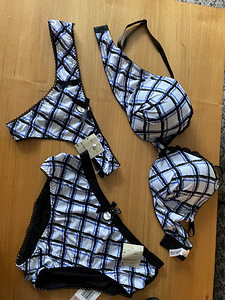 Бра+трусики 36D (2 фото из 4)