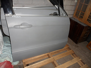 Ford S-Max varuosad (4 foto / 10)