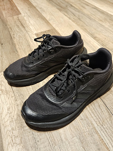 Adidas tossud, suurus 38 (2 foto / 6)