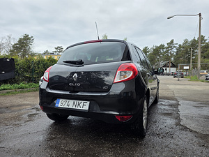 Продается Renault Clio дизель (4 фото из 8)