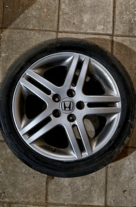 Диски и шины Honda R17 Hankook (1 фото из 2)