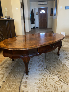 Продам старинный диван-стол (2 фото из 2)