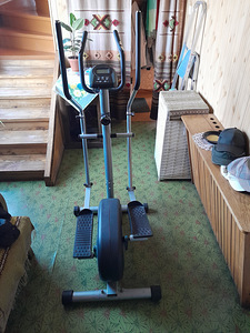 Trenažöör (Crosstrainer CT3) (3 foto / 4)