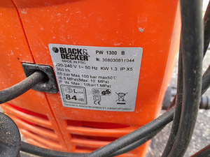 Black Decker PW1300 (2 фото из 4)
