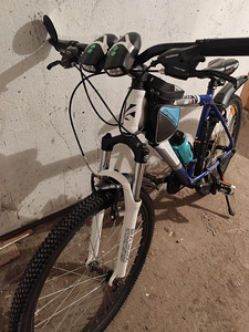 KROSS Hexagon V4 26" M (165 - 174) (3 foto / 9)
