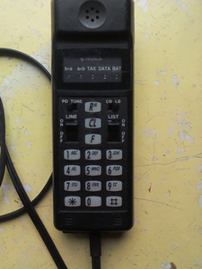 TESTER - telefoni ap16 (2 foto / 3)