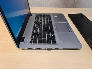 HP EliteBook 840 G3 + HP Dock (4 foto / 6)