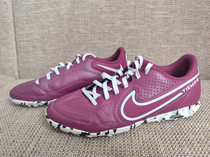 Nike tossud, Puutsad, Suurust 42 (3 foto / 4)