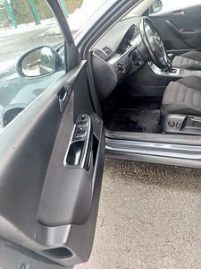 VOLKSWAGEN PASSAT 4MOTION (8 фото из 15)