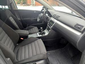 VOLKSWAGEN PASSAT 4MOTION (11 фото из 15)