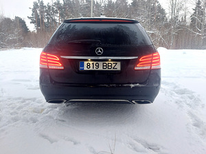 MERCEDES-BENZ E 220 BLUETEC 2.1 125kW AVANTGARDE (15 foto / 15)