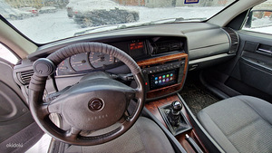 Opel Omega 2.5td 96kW manuaal (4 foto / 12)