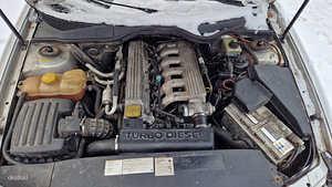 Opel Omega 2.5td 96kW manuaal (5 foto / 12)