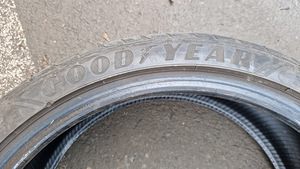 GoodYear Eagle F1 225/40/19 (2 foto / 4)