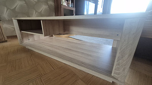 Журнальный столик (1 фото из 3)