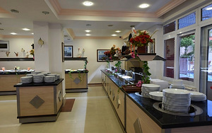 MUZ HOTEL (10 фото из 10)