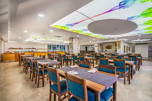 ARSI BLUE BEACH HOTEL (7 foto / 10)