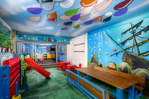 CLUB BIG BLUE SUITE (6 foto / 10)