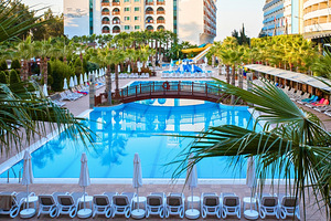 DIZALYA PALM GARDEN (3 foto / 10)