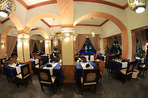 ORIENTAL RIVOLI HOTEL & SPA (8 foto / 10)