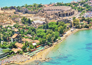 LEDA BEACH HOTEL (2 фото из 10)