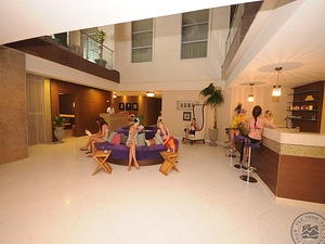 INSULA RESORT & SPA (7 фото из 10)