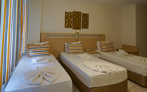 BORA BORA BUTIK HOTEL (8 foto / 10)