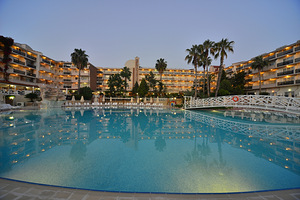 SEADEN COROLLA HOTEL (3 фото из 10)
