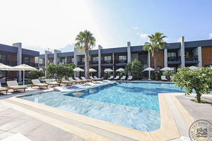 FOREST IN HOTEL (5 фото из 10)