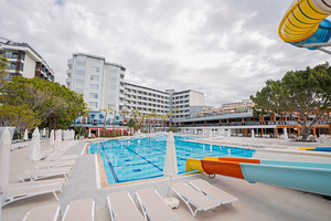 MIRA MERIDIA BEACH RESORT HOTEL (3 foto / 10)