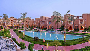 CHARMILLION CLUB AQUA PARK (1 foto / 10)