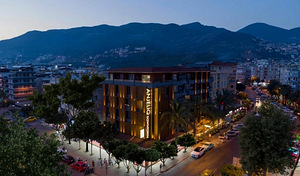 ANJELIQ DOWNTOWN HOTEL (1 foto / 10)